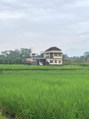 Rumah Kuning